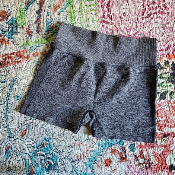 PINK Victoria's Secret Pants - VS PINK Active Shorts M